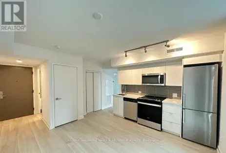 2 Bedroom Condo 94m2 Toronto Wilson Subway Hwy 401