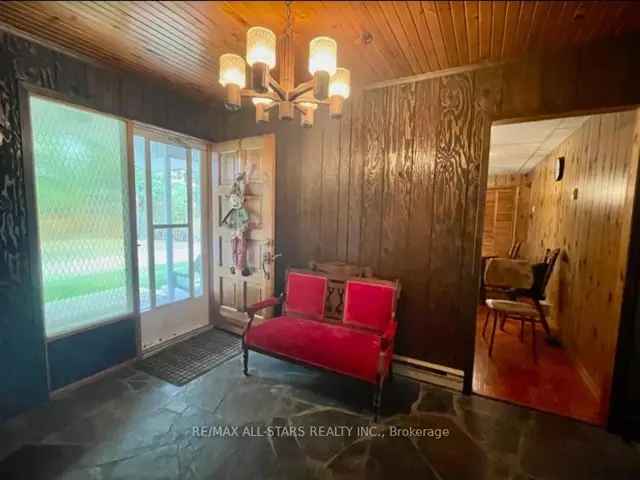 House For Sale in Kawartha Lakes, Ontario