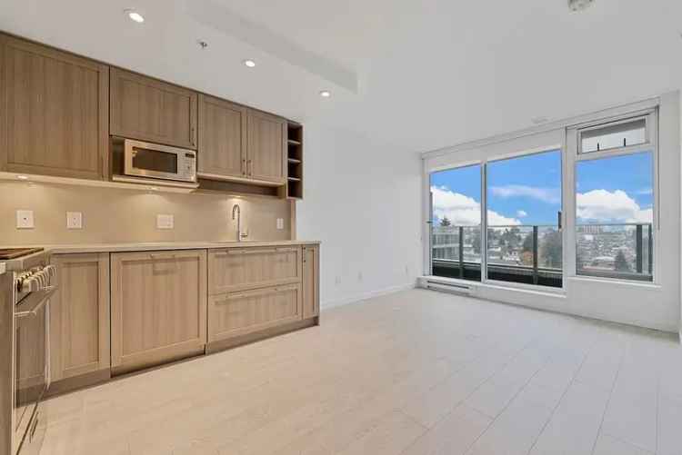 Condo For Sale in Vancouver, British Columbia