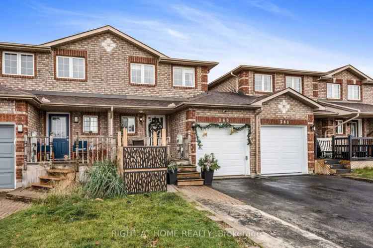 House For Sale in Barrie, Ontario