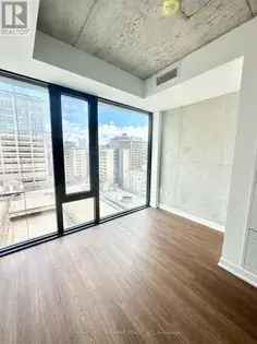 1 room apartment of 386 m² in Toronto