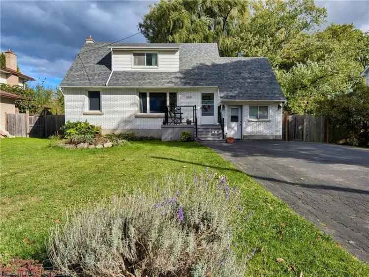 House For Sale in Niagara Falls, Ontario