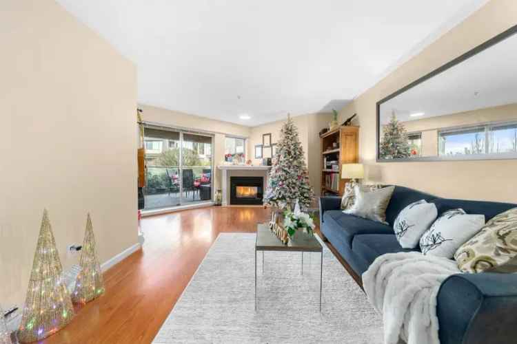 Condo For Sale in New Westminster, British Columbia