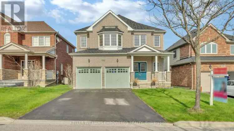 Spacious Custom Built Home in Taunton, North Oshawa