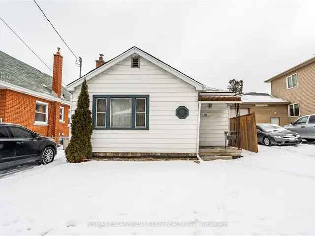 McMaster University Prime Student Rental Investment 6-Bedroom Bungalow