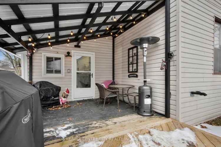 Aylmer Starter Home: 4 Beds, 2 Baths, New Kitchen, Fenced Yard