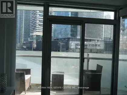 2 rooms apartment of 178 m² in Toronto