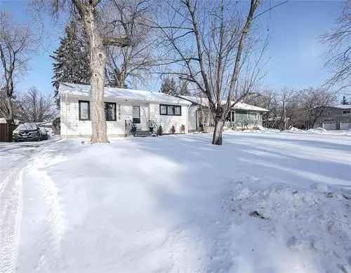 House For Sale In Birchwood, Winnipeg, Manitoba