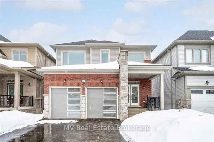 Buy 4 Bedroom House in Fergus with Modern Design and Spacious Layout