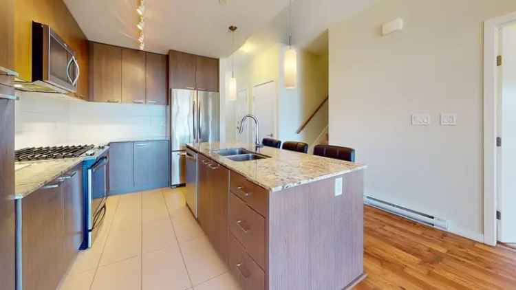 Sechelt Inlet Waterfront Townhome 4 Bed 35 Bath
