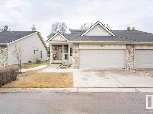 Spacious Duplex For Sale in Potter Greens Edmonton