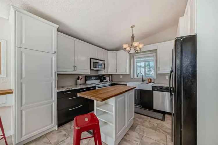 House For Rent in Calgary, Alberta