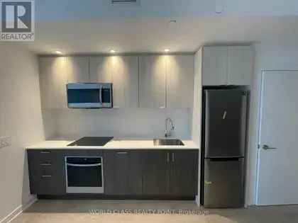 2 rooms apartment of 382 m² in Toronto