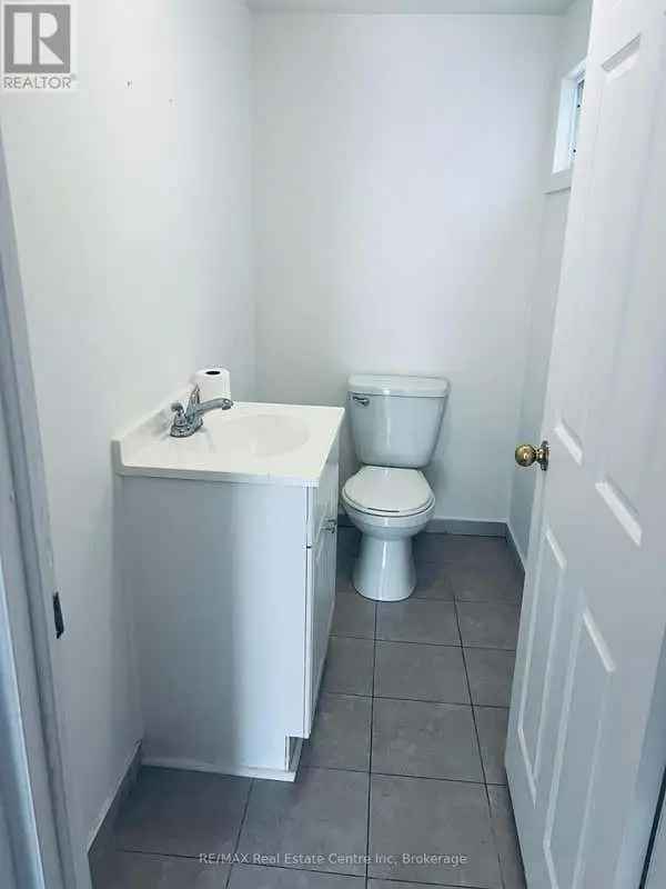 Renovated Home High Ceilings Great for First Time Buyers Investors