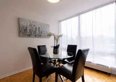 3 rooms apartment of 328 m² in Ottawa