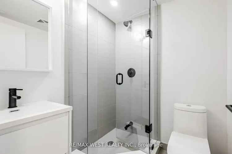 Condo For Sale in Toronto, Ontario