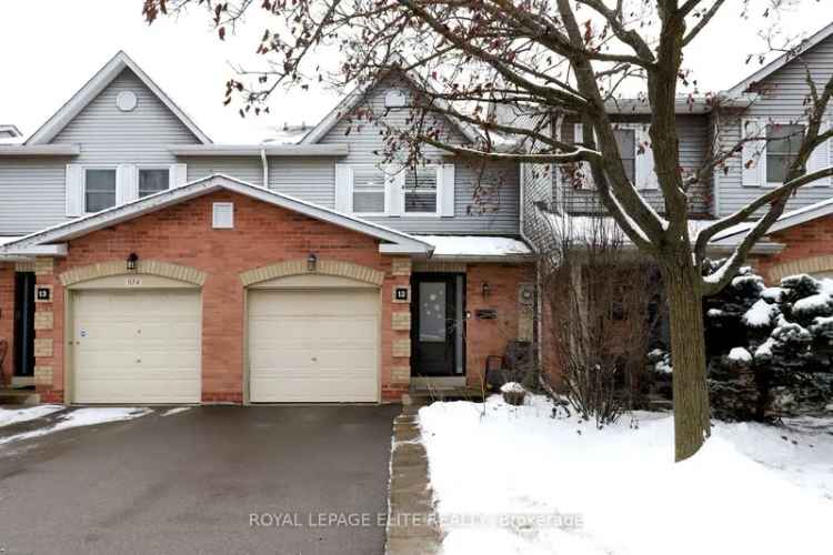 Nicely Renovated 3 1 Bedroom Townhouse in College Park Oakville