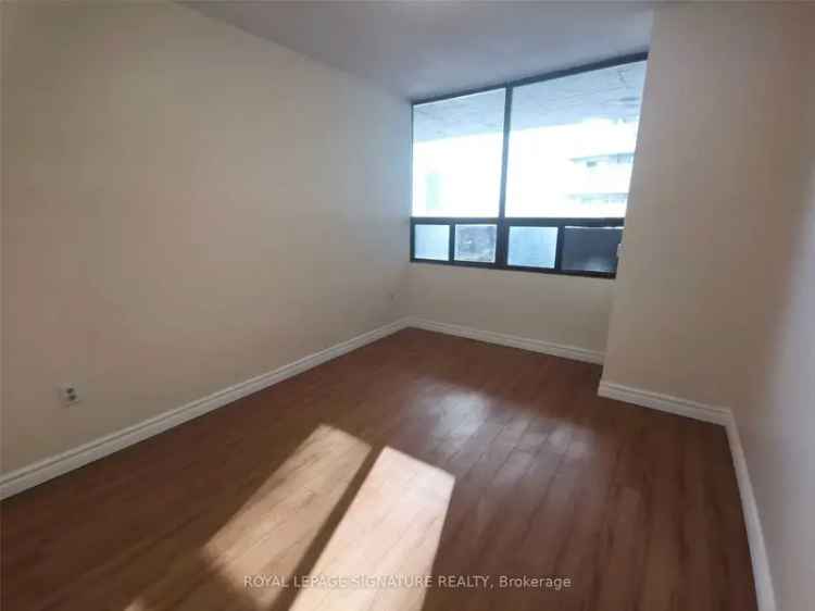 Updated 1-Bedroom Condo Near U of T