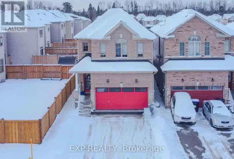 Stunning 4 Bed 4 Bath Home in Angus Ontario