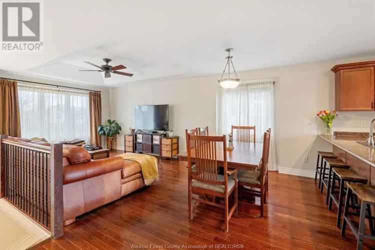 5 Bedroom Family Home near Kingsville Golf Course