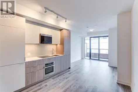 2 Bedroom 2 Bath Condo 122m² Toronto Corktown