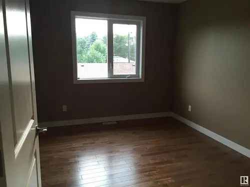 12 Bedroom Duplex Delton Edmonton - Investor Opportunity