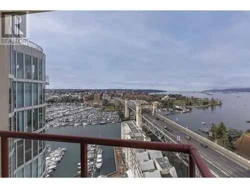 Waterfront Condo in Vancouver CBD with Resort Amenities