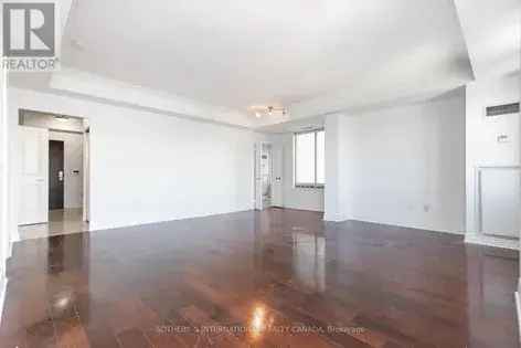 2 rooms apartment of 233 m² in Toronto