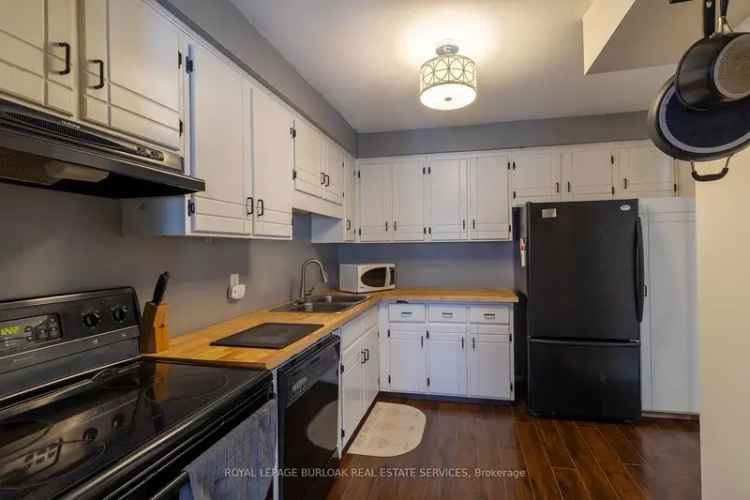 3-Bedroom 2-Bathroom Townhouse with Fireplace and Private Backyard