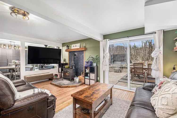 65 Acre Property with Two Homes and Barn - Perfect for Multi Generational Living or Farming