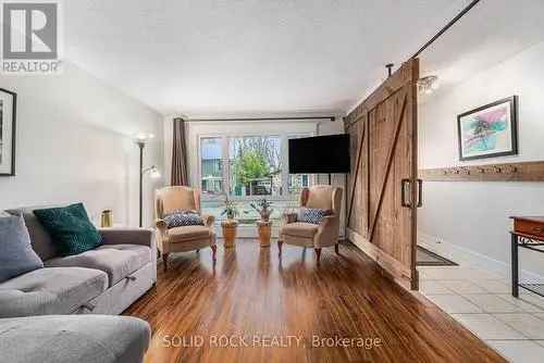 3-Bedroom Semi-Detached Home in Britannia Bay Ottawa