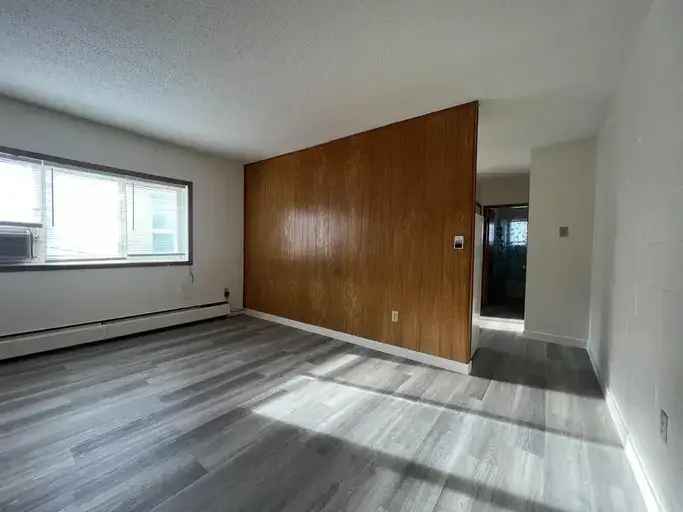 Apartment For Rent in 2134, Cornwall Street, Regina, Saskatchewan