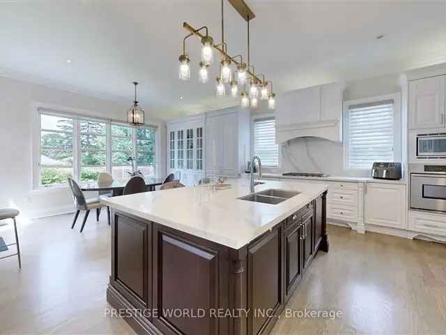 Luxury Detached Home in Prestigious Toronto Enclave