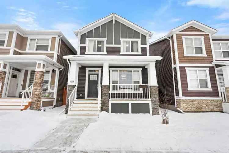 House For Sale in Calgary, Alberta