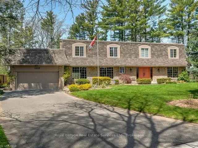 House For Sale in Mississauga, Ontario