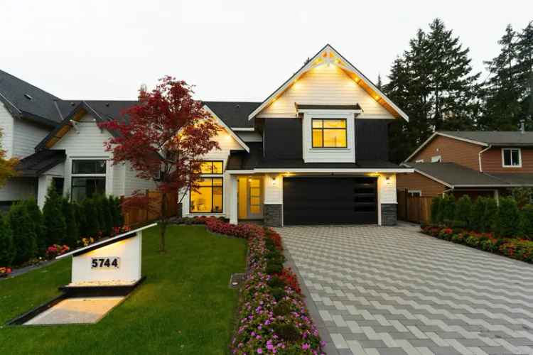 A $2,538,888.00 House/Single Family with 5 bedrooms in Beach Grove, Tsawwassen