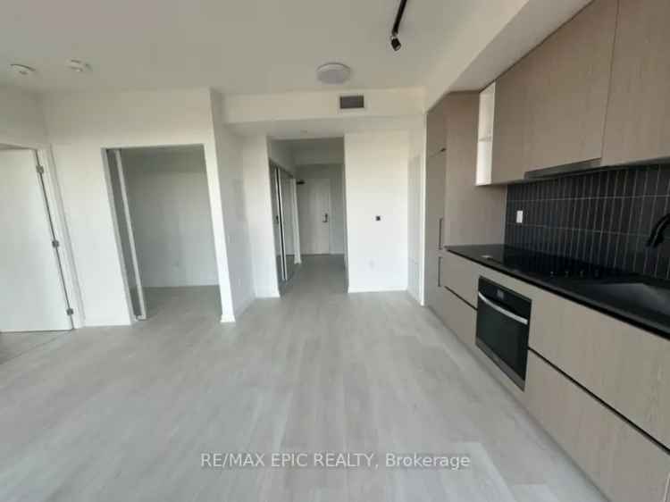 Spacious 1+1 Bedroom Condo in the Junction with Amazing Amenities