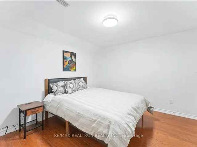 Fully Furnished 1 Bd 1 Bath Basement Apartment Upper Thornhill