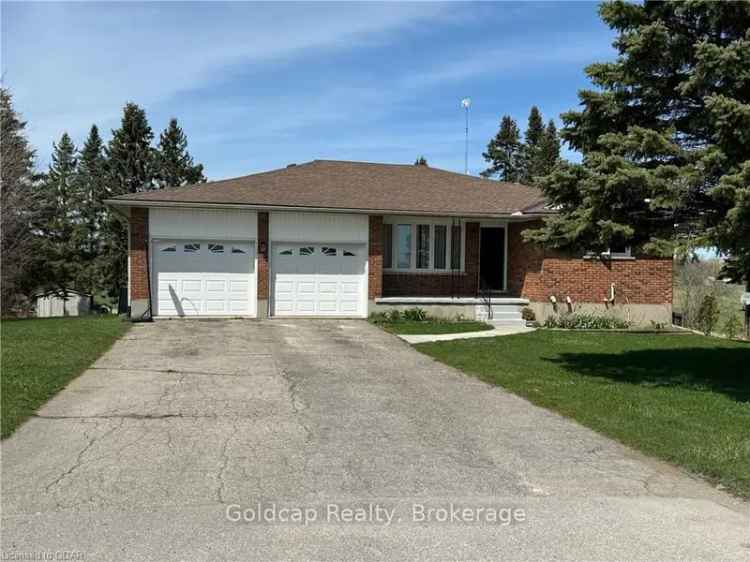 House For Sale in Centre Wellington, Ontario