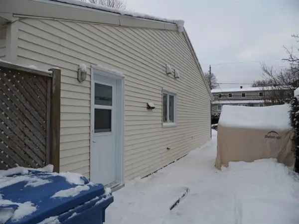 Bungalow-Semi-detached for sale (Quebec North Shore) #RD130