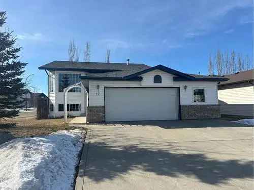 House For Sale In Oriole Park West, Red Deer, Alberta