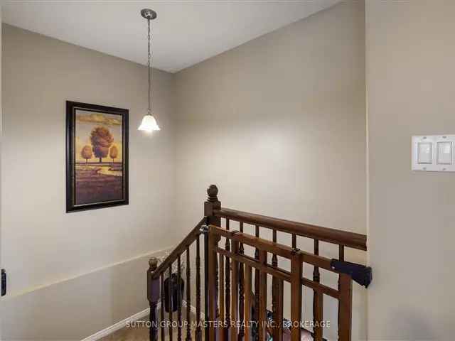 Kingston East Family Home 3 Bed 2 Bath Finished Basement