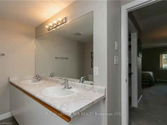 Condo For Sale in Leslieville, Alberta