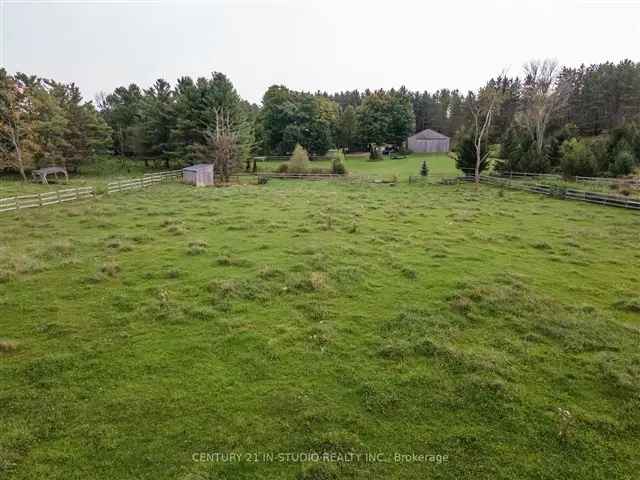 46 Acre Farmstead near Markdale and Durham