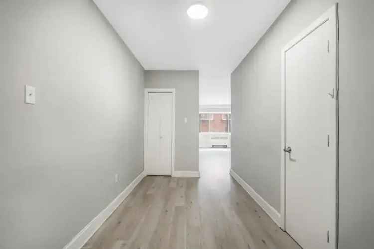 Rent Recently Renovated Apartments in Montreal with Private Balconies