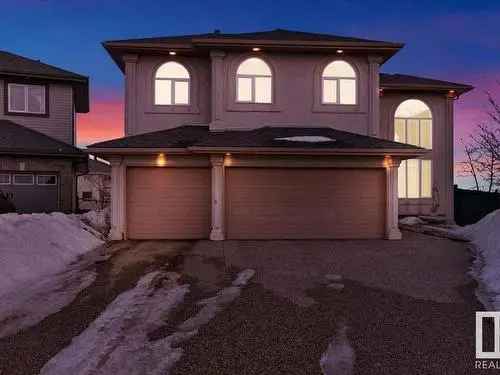 House for Sale in Haddow Edmonton with Luxury Features and Green Space