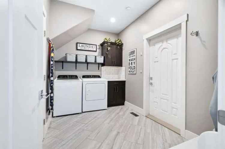 Buy Modified Bi-Level Home in Lakeview Lloydminster with High-End Finishes