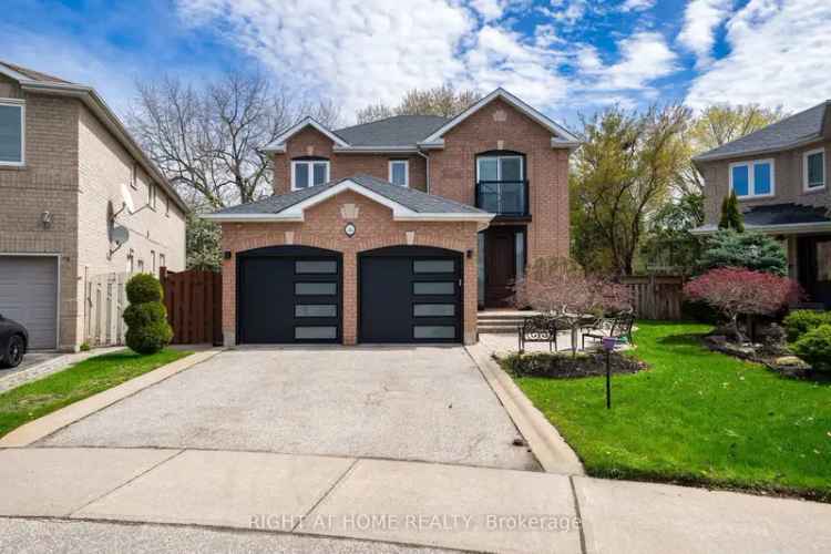 Elegant Upgraded Home on Quiet Cul-de-sac - 4 Beds, 2 Baths