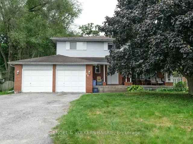 5-Bedroom Family Home in Barrie with Ravine Lot and Bear Creek Views