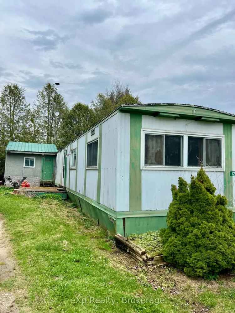 Affordable 3-Bedroom Trailer Near Keady Livestock Market